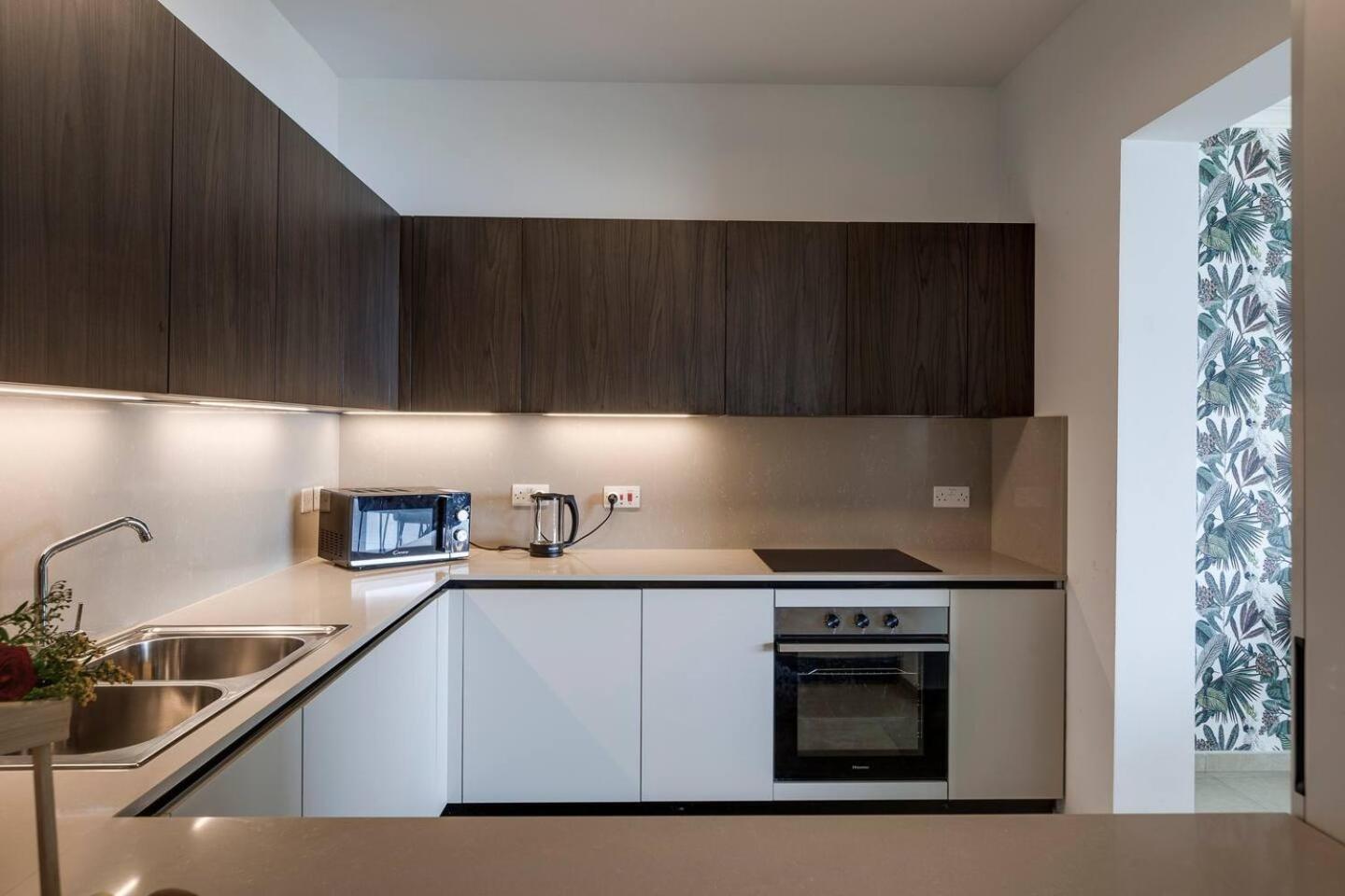 Fort Cambridge Apartments By Homely Sliema Ngoại thất bức ảnh