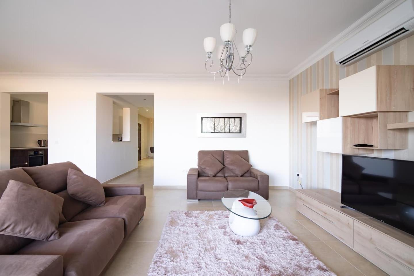 Fort Cambridge Apartments By Homely Sliema Ngoại thất bức ảnh